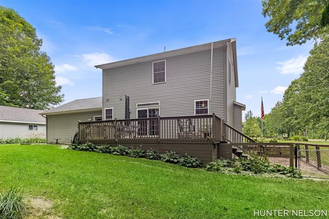 3160 Cottage Court, Cedar Springs, MI 49319