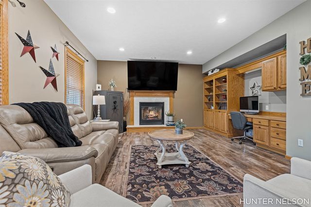 3160 Cottage Court, Cedar Springs, MI 49319