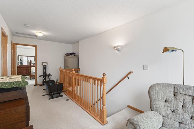 2897 Mark Twain Drive, Chaska, MN 55318