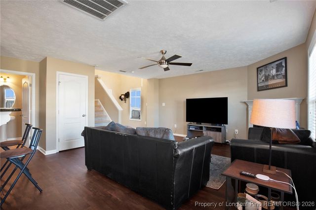 2568 Spinnaker Drive, Hope Mills, NC 28348