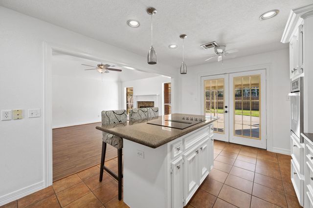 7302 Maple Lane, Baytown, TX 77521