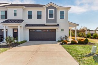 4349 Spyglass Dr, Murfreesboro, TN 37127
