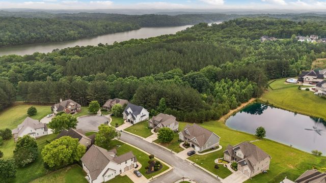 13274 Blakeslee Drive, Soddy Daisy, TN 37379