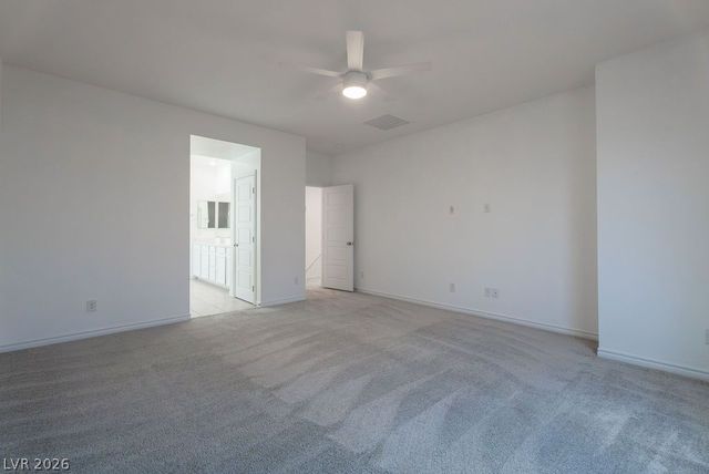 6822 Greensmen Avenue, Las Vegas, NV 89156
