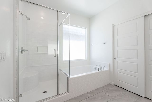 6822 Greensmen Avenue, Las Vegas, NV 89156
