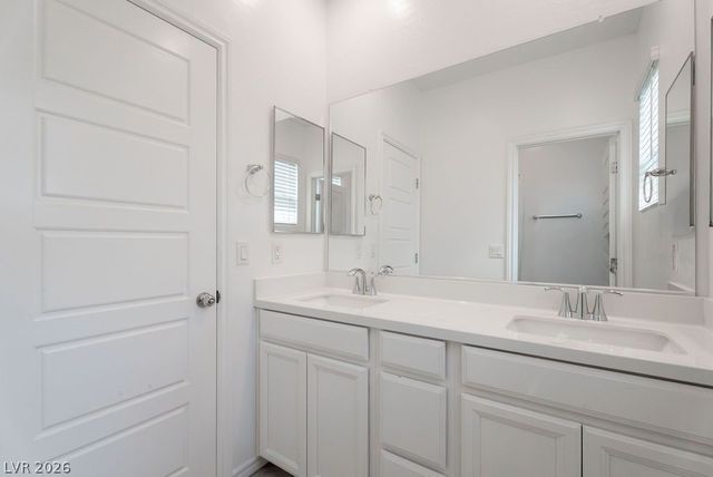6822 Greensmen Avenue, Las Vegas, NV 89156
