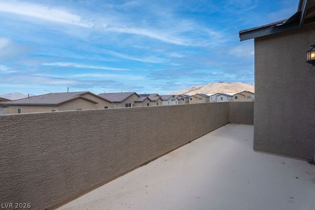 6822 Greensmen Avenue, Las Vegas, NV 89156