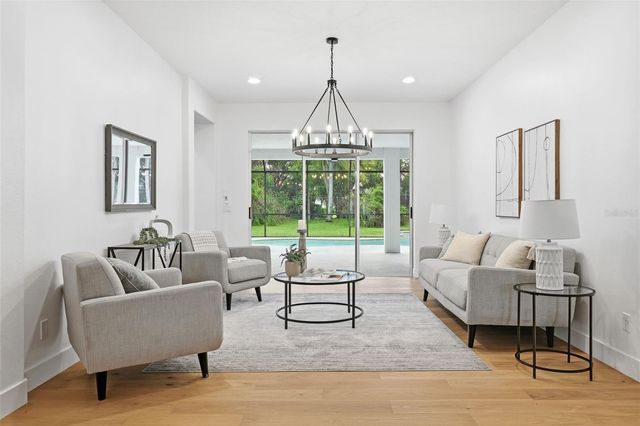 10534 BERMUDA ISLE DRIVE, Tampa, FL 33647