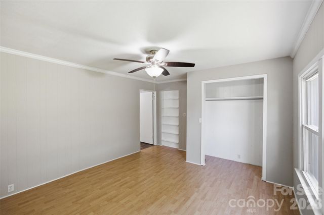 10814 Moores Chapel Road, Charlotte, NC 28214