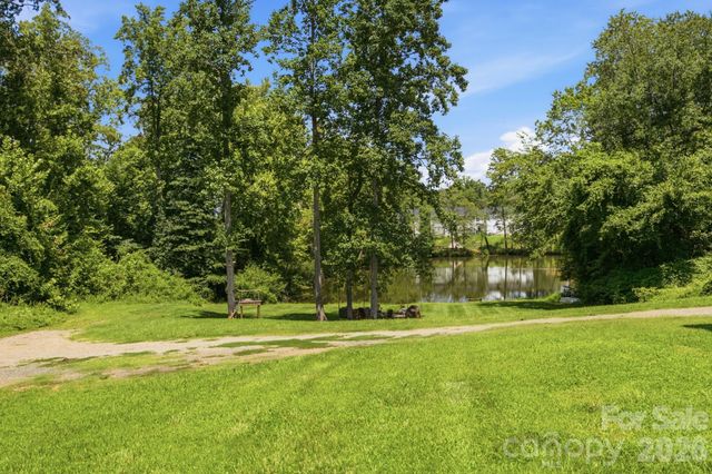 10814 Moores Chapel Road, Charlotte, NC 28214