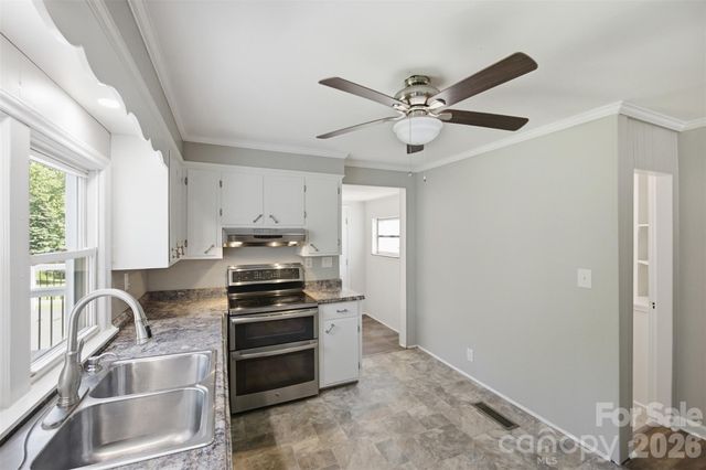10814 Moores Chapel Road, Charlotte, NC 28214