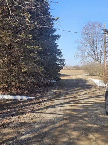 3060 Snyder Road, Sodus Twp, MI 49022