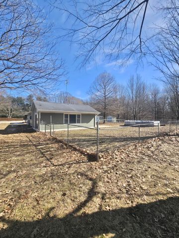 3060 Snyder Road, Sodus Twp, MI 49022