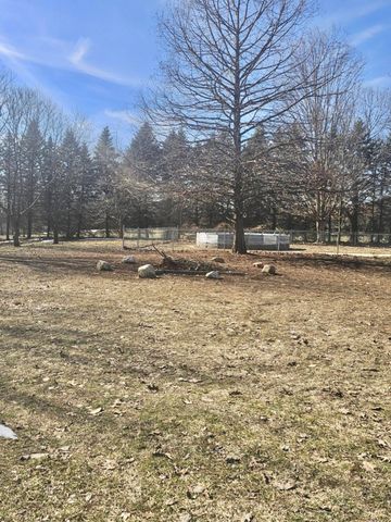 3060 Snyder Road, Sodus Twp, MI 49022