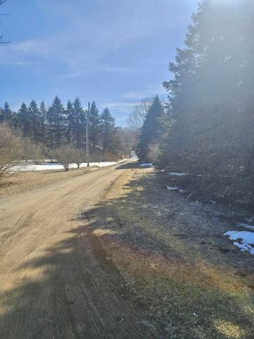 3060 Snyder Road, Sodus Twp, MI 49022