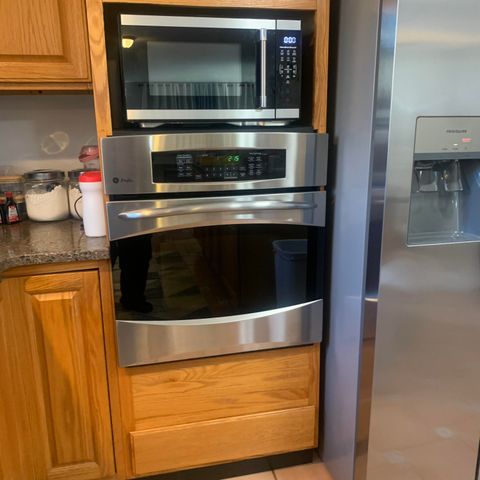 3060 Snyder Road, Sodus Twp, MI 49022