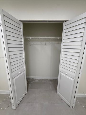 531 SW 89th Ct 1, Miami, FL 33174