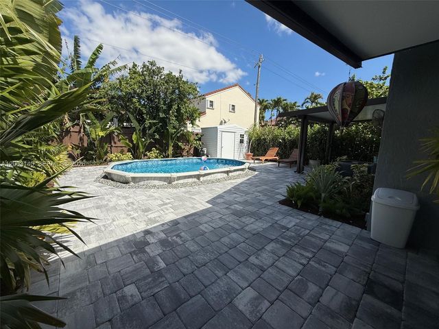 531 SW 89th Ct 1, Miami, FL 33174