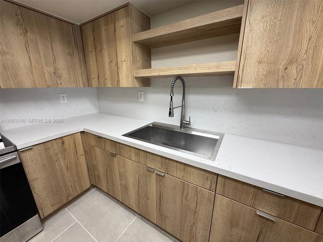 531 SW 89th Ct 1, Miami, FL 33174