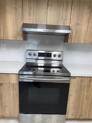 531 SW 89th Ct 1, Miami, FL 33174