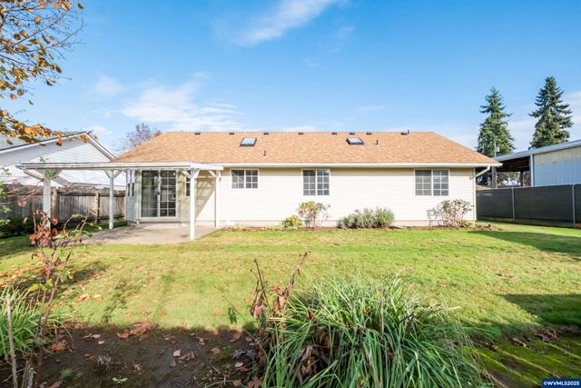 980 Cleveland St, Aumsville, OR 97325