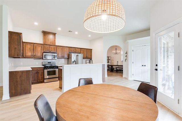 1621 NW 163rd Street, Edmond, OK 73013