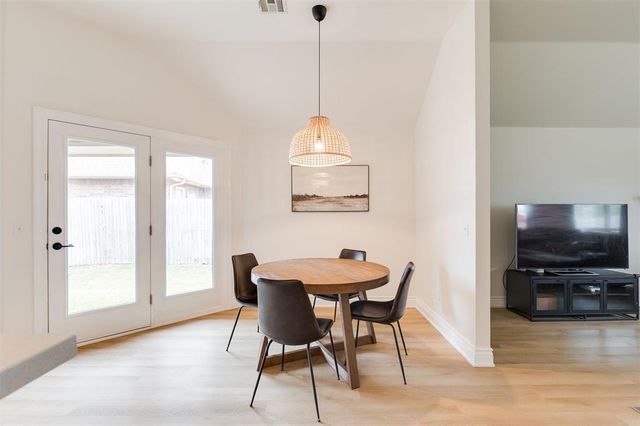 1621 NW 163rd Street, Edmond, OK 73013