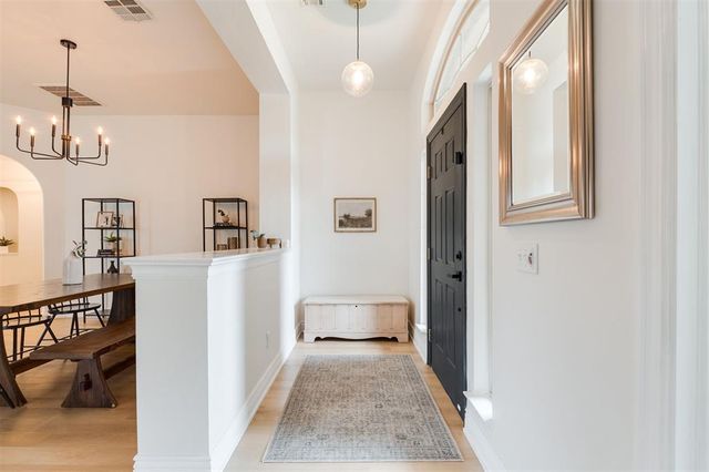 1621 NW 163rd Street, Edmond, OK 73013