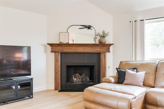 1621 NW 163rd Street, Edmond, OK 73013