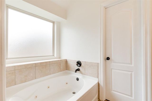 1621 NW 163rd Street, Edmond, OK 73013