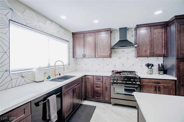 6287 Katella Avenue, Las Vegas, NV 89118