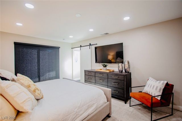 6287 Katella Avenue, Las Vegas, NV 89118