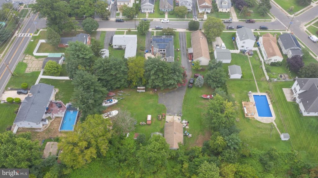 10 NEW YORK AVE, BURLINGTON, NJ 08016 — photo 5