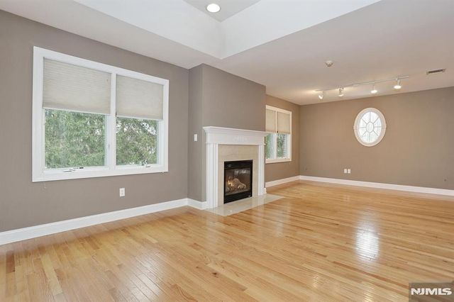 26 Candlewood Drive, Old Tappan, NJ 07675