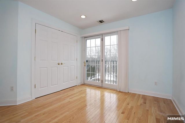 26 Candlewood Drive, Old Tappan, NJ 07675