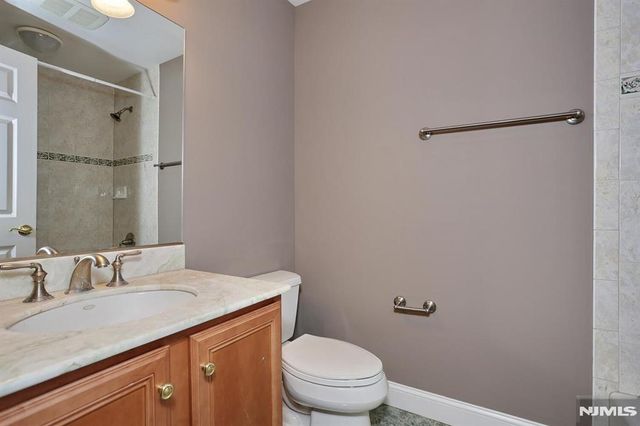 26 Candlewood Drive, Old Tappan, NJ 07675