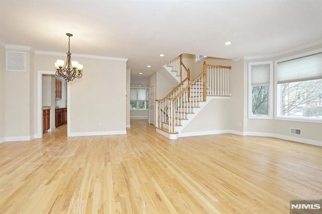 26 Candlewood Drive, Old Tappan, NJ 07675