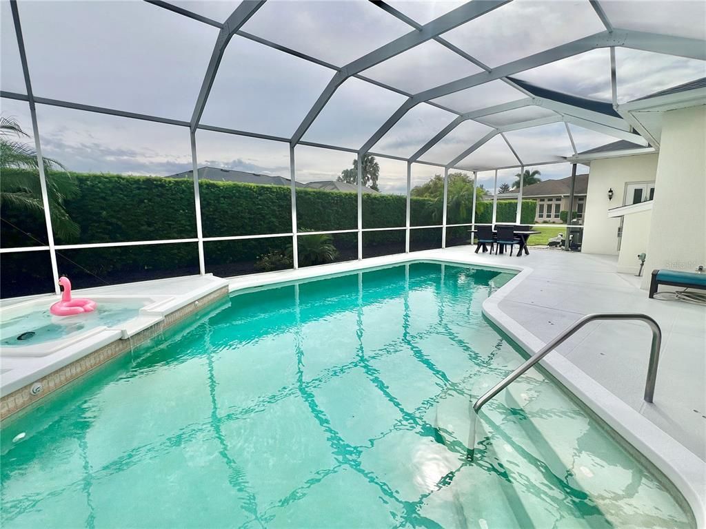 Image 40 of property listing at 3807 DIAMANTE COURT, Ruskin, FL 33573