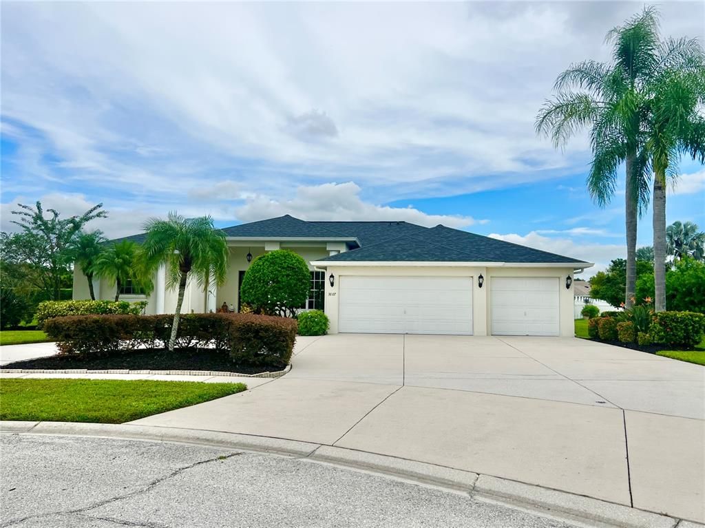 Image 46 of property listing at 3807 DIAMANTE COURT, Ruskin, FL 33573
