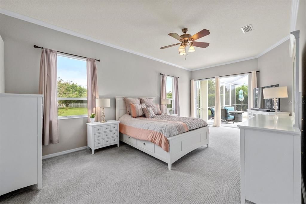 Image 9 of property listing at 3807 DIAMANTE COURT, Ruskin, FL 33573