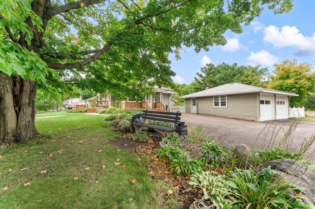 3325 440th Street, Harris, MN 55032