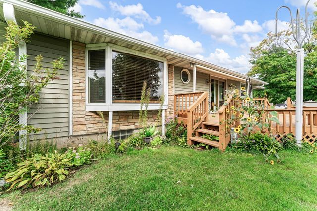 3325 440th Street, Harris, MN 55032
