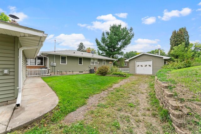 3325 440th Street, Harris, MN 55032