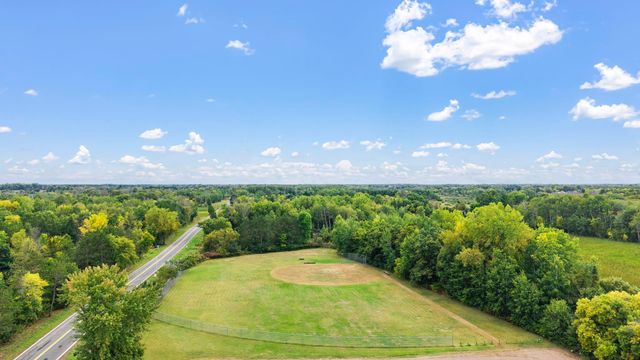 3325 440th Street, Harris, MN 55032