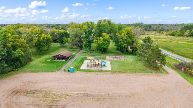 3325 440th Street, Harris, MN 55032