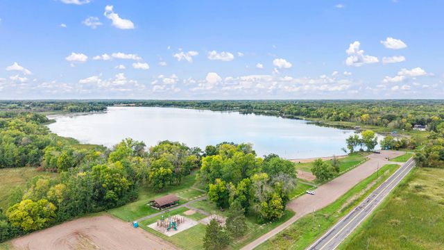 3325 440th Street, Harris, MN 55032