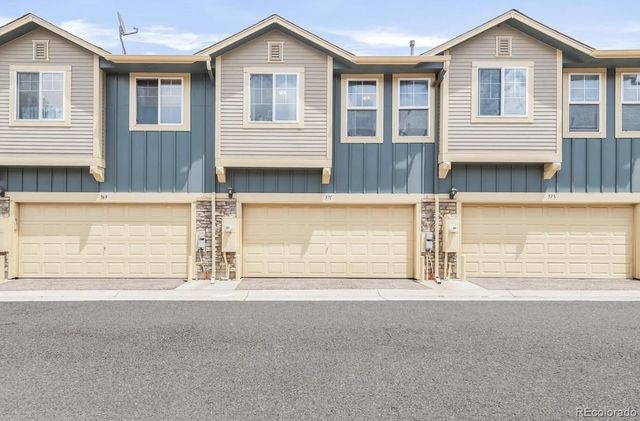571 S Mobile Place, Aurora, CO 80017