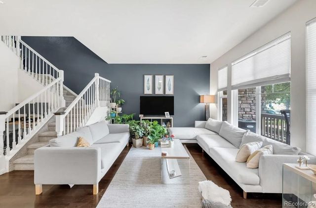 571 S Mobile Place, Aurora, CO 80017
