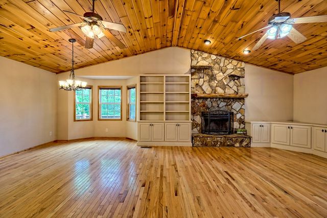 20 Berry Trace, Murphy, NC 28906