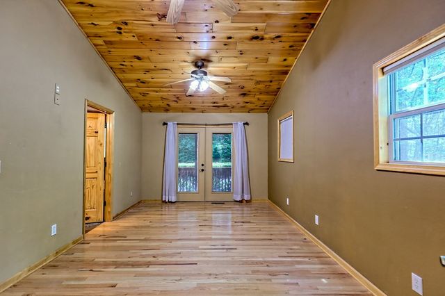 20 Berry Trace, Murphy, NC 28906